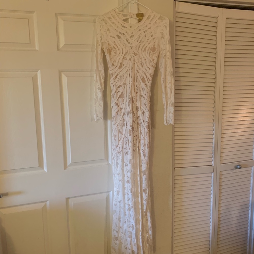 H&M Ivory lace dress